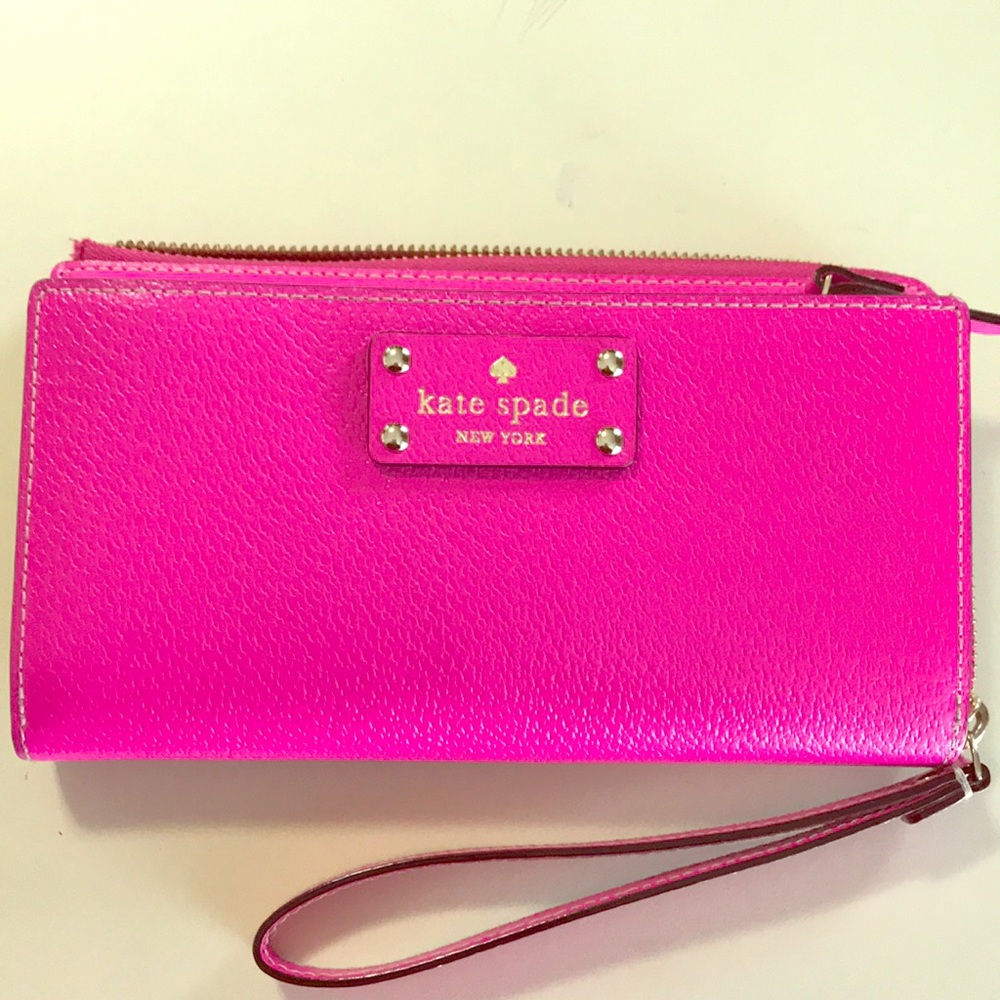 Kate spade wristlet